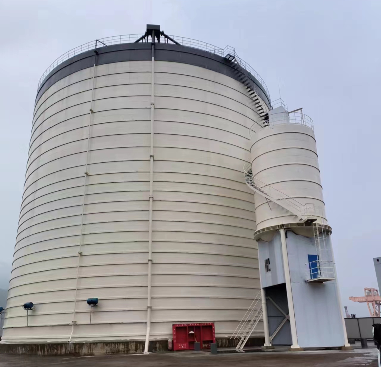 前郭10万吨水泥钢板库